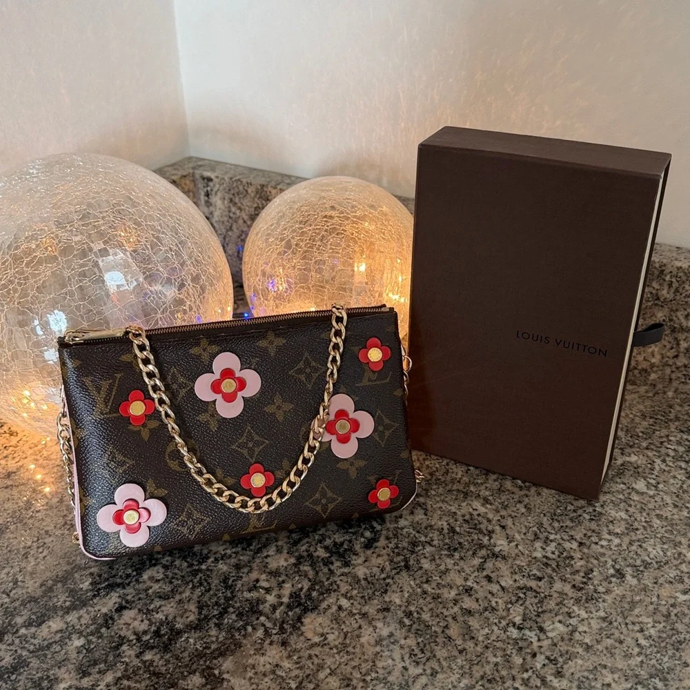 Louis Vuitton Monogram Blooming Flowers Double Zip Pouchette